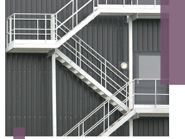 Изготовление и монтаж пожарных лестниц в Керчи быстро и надежно