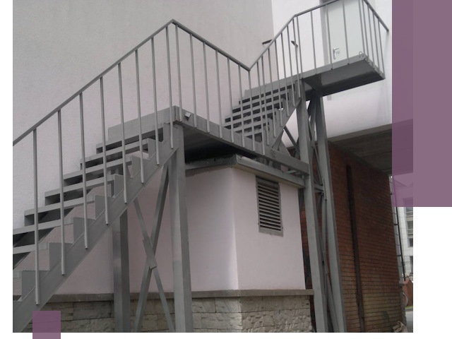 Монтаж пожарных лестниц под ключ в Керчи с гарантией качества