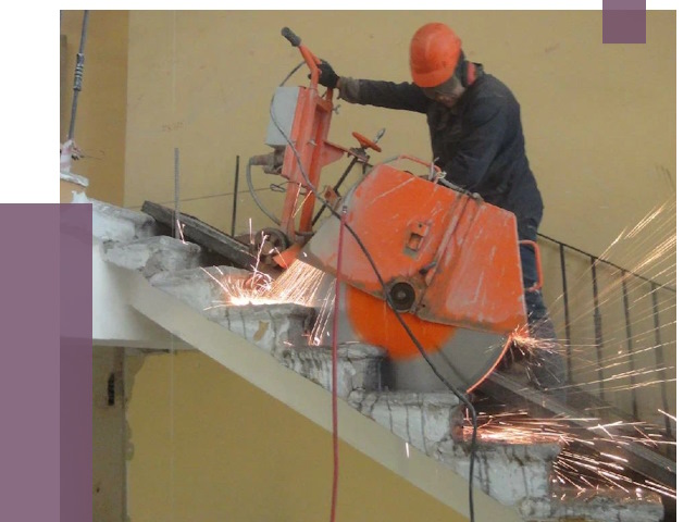 Демонтаж бетонных лестниц в Керчи от 4595 руб. за м2 | ПРОЛЁТ-Крч