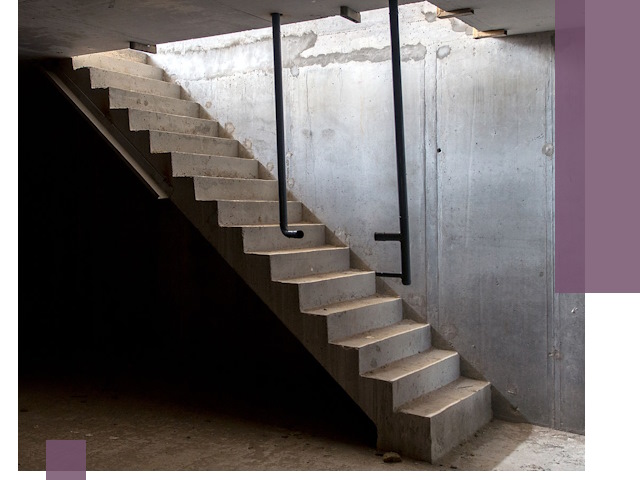 Изготовление и монтаж лестниц в подвале в Керчи