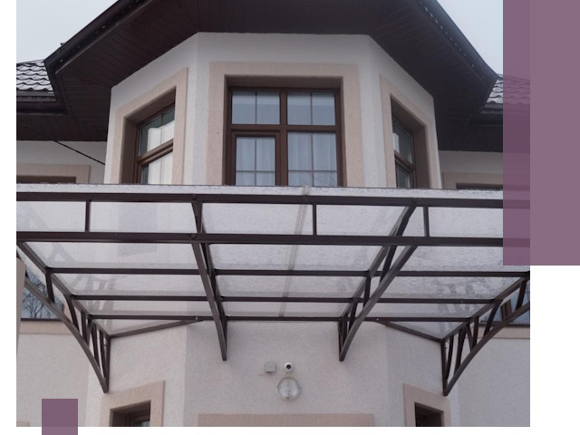 Козырьки из поликарбоната под ключ в Керчи