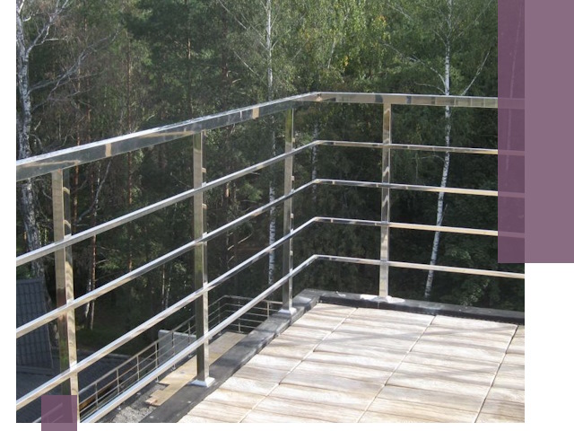 Парапеты из нержавеющей стали в Керчи — изготовление и монтаж