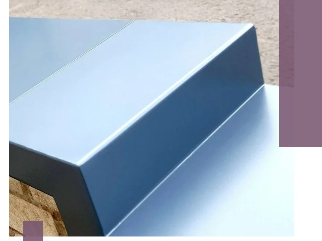 Крышки на парапет в Керчи: изготовление и монтаж под ключ