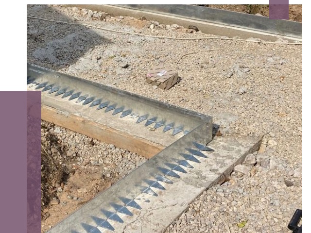 Нержавеющие бордюры в Керчи от 4800 руб. под ключ | ПРОЛЁТ-Крч