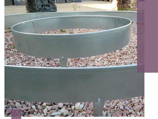 Нержавеющие бордюры под ключ в Керчи — изготовление и монтаж