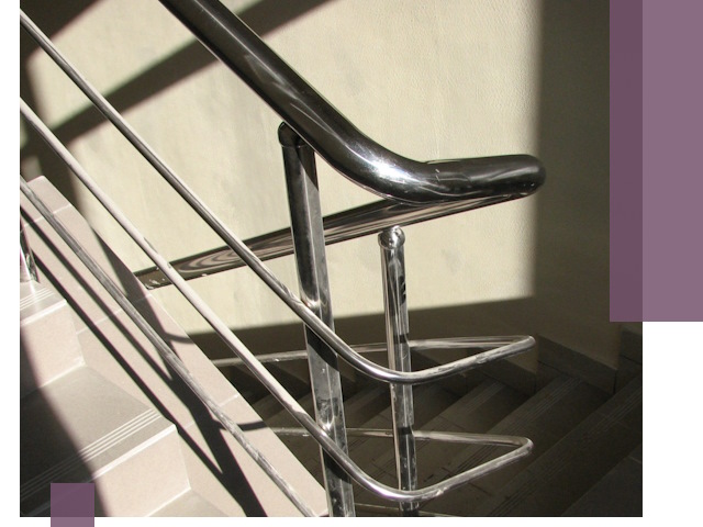 Поручни из нержавеющей стали под ключ в Керчи