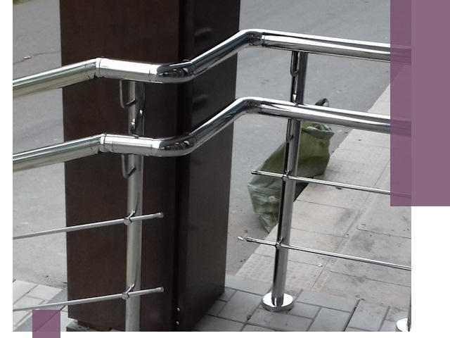 Монтаж поручней из нержавеющей стали в Керчи качественно и быстро